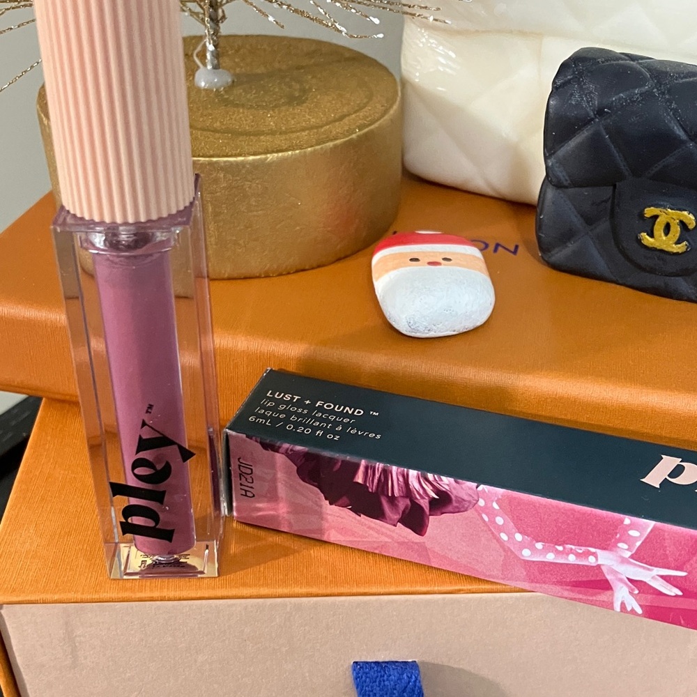 PLEY BEAUTY Lust + Found Glossy Lip Lacquer in Lupe